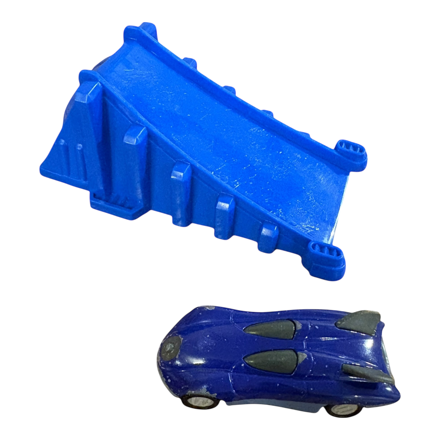 1995 Hot Wheels Ramp and Car