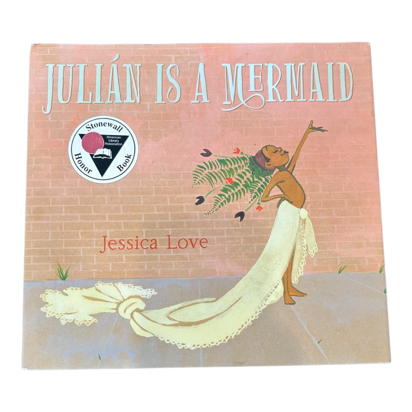 Julián Is a Mermaid