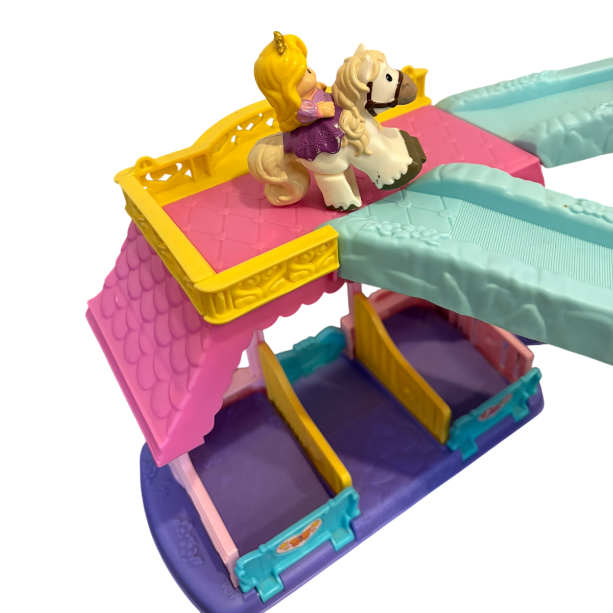 Little People Klip Klop Castle with Rapunzel and HTF Flag – Second Love