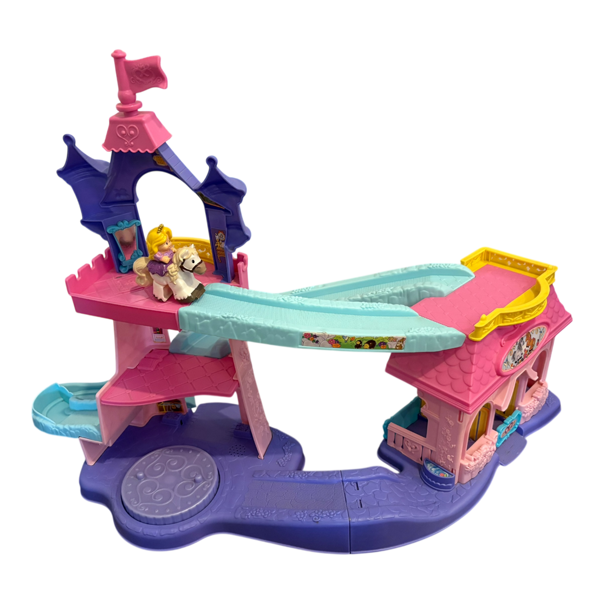Little People Klip Klop Castle with Rapunzel and HTF Flag – Second Love