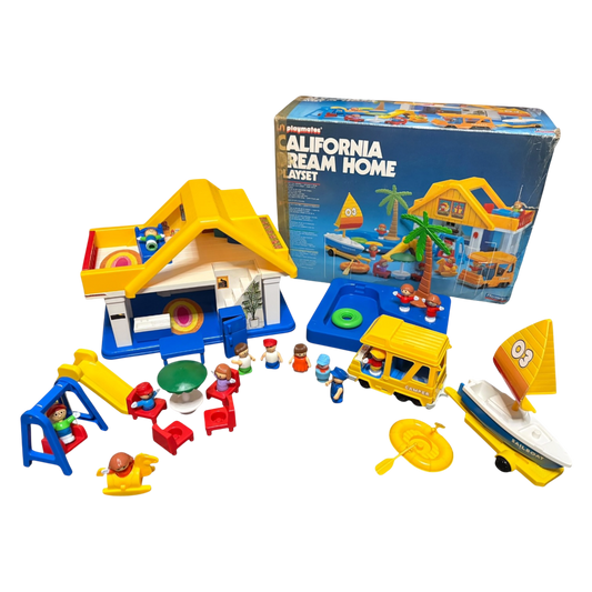 1980 Lil' Playmates California Dream Home playset